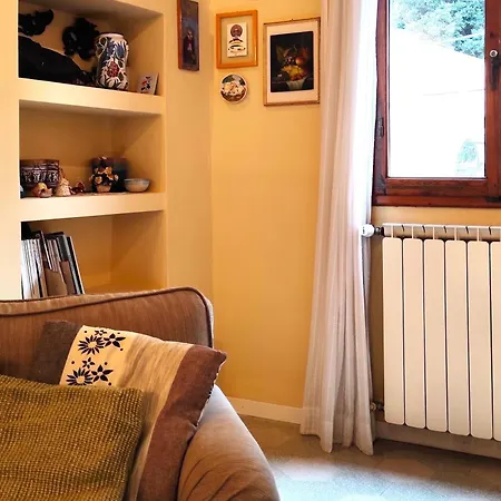 Agnolo First Two Bedrooms Apartment Close To Duomo-2
